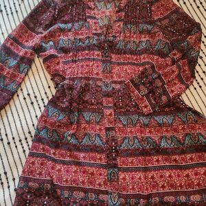 #213 M RED & BLUE PATTERNED LONGSLEEVE Sheer Blouse